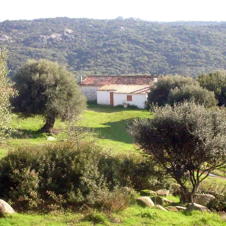 Stazzo Chivoni 2 *